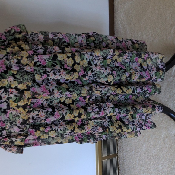 Taylor Dress - Picture 4 of 16